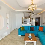 וילה Adel
